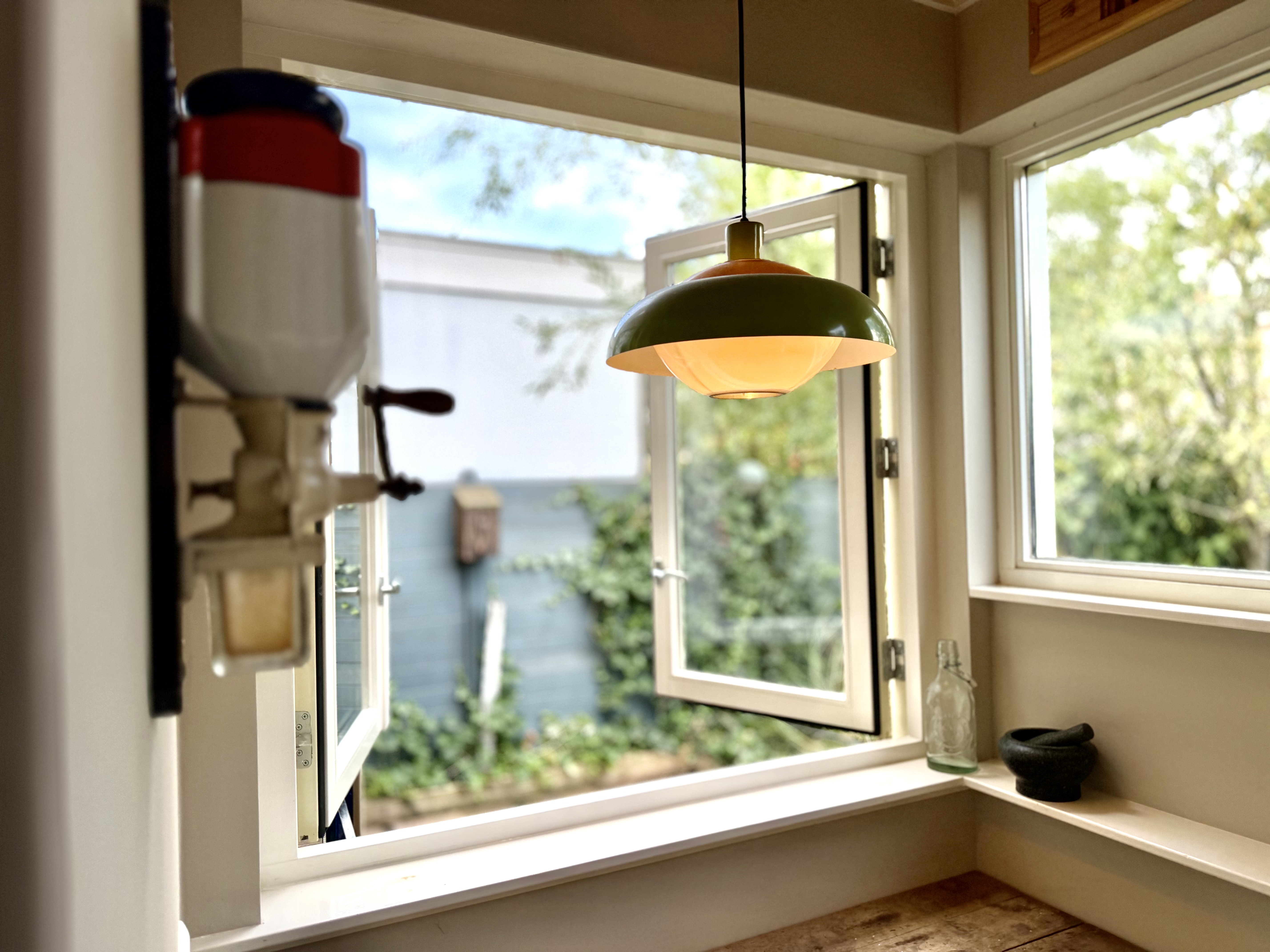 Praktische bijkeuken/bergruimte